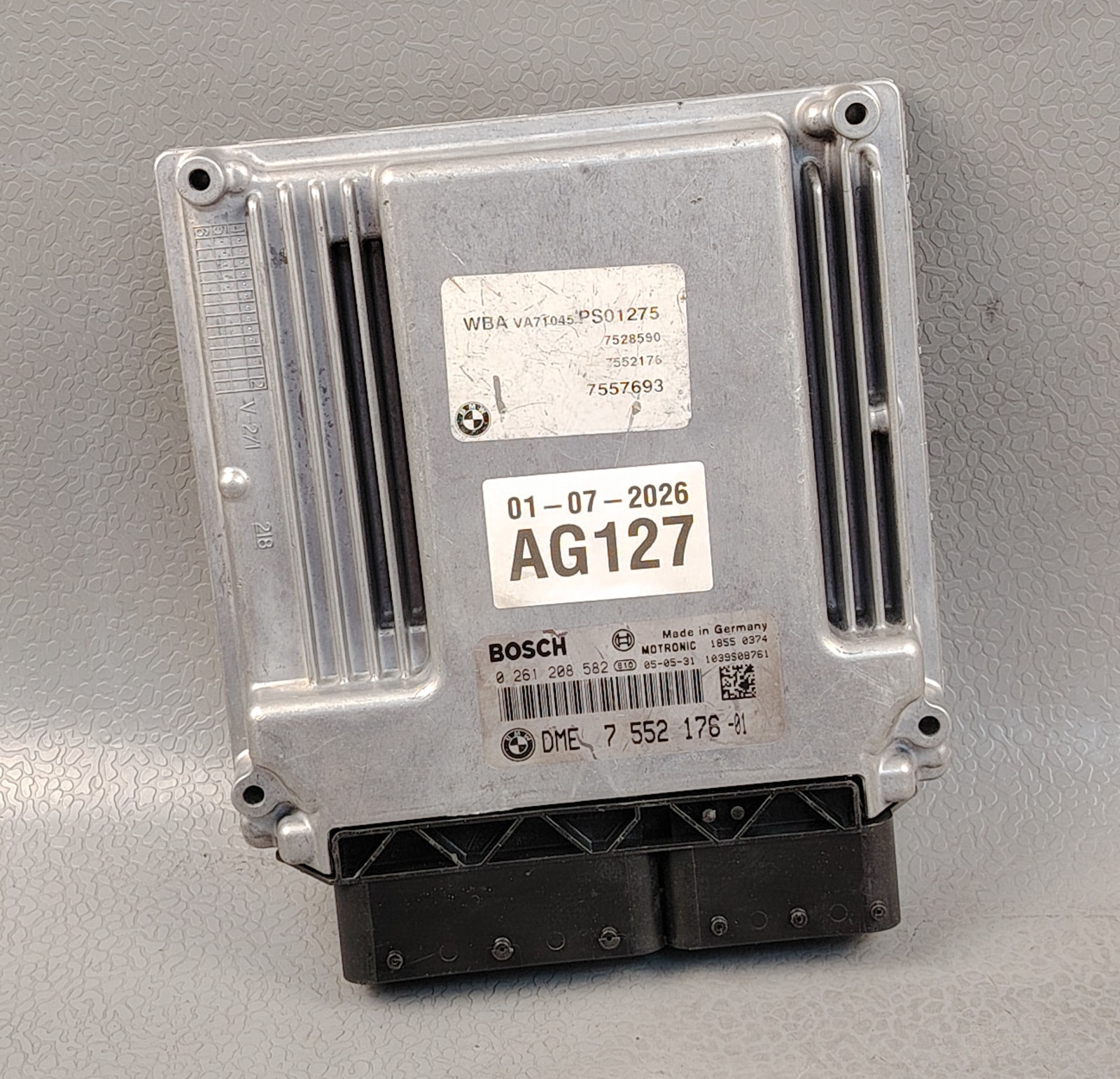 BMW E87 E90 120i 320i N46 ECU ENGINE CONTROL MODULE ECU 0261208582 12147552176