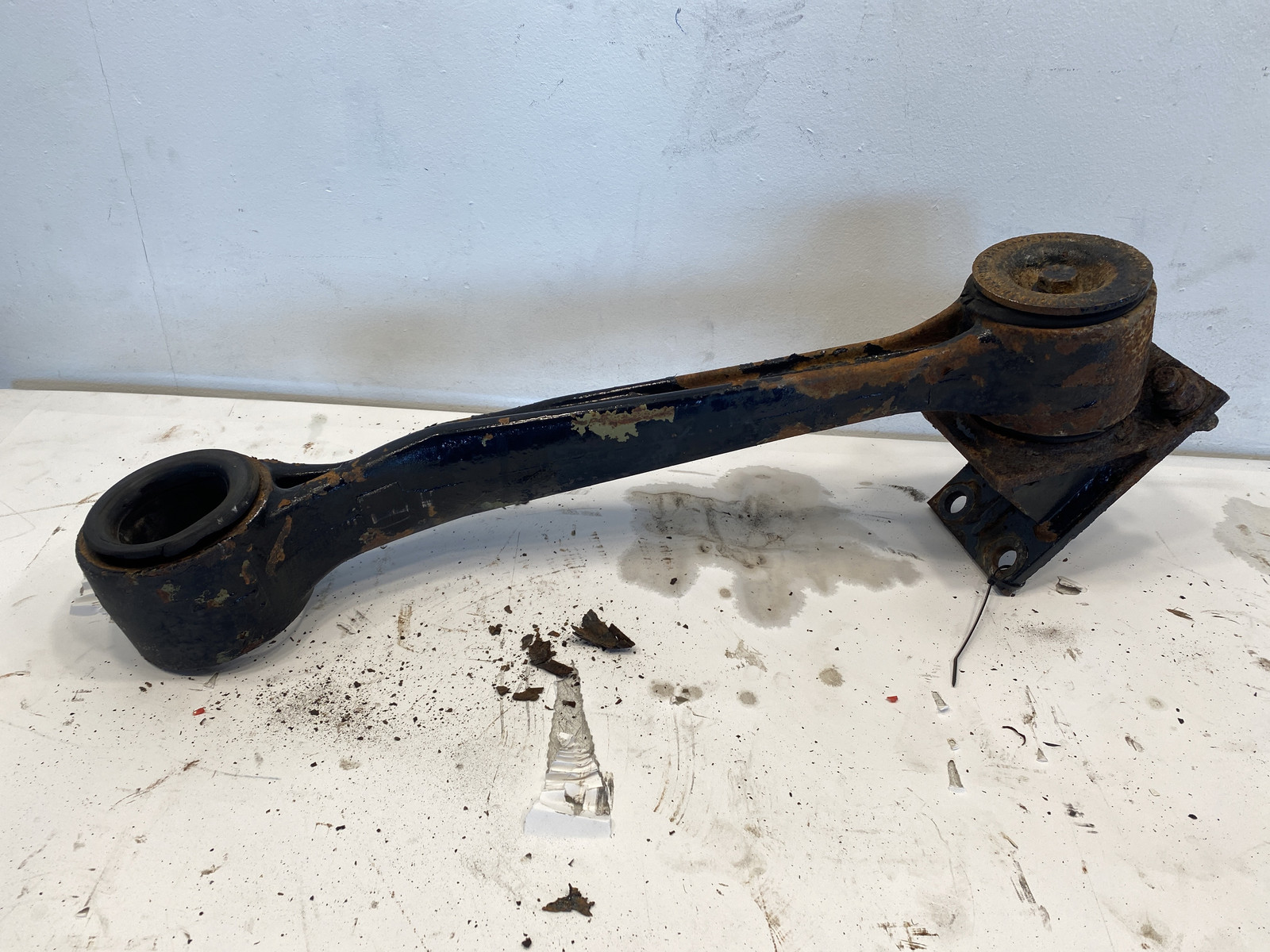 2013 Torque Rod (339-10501)