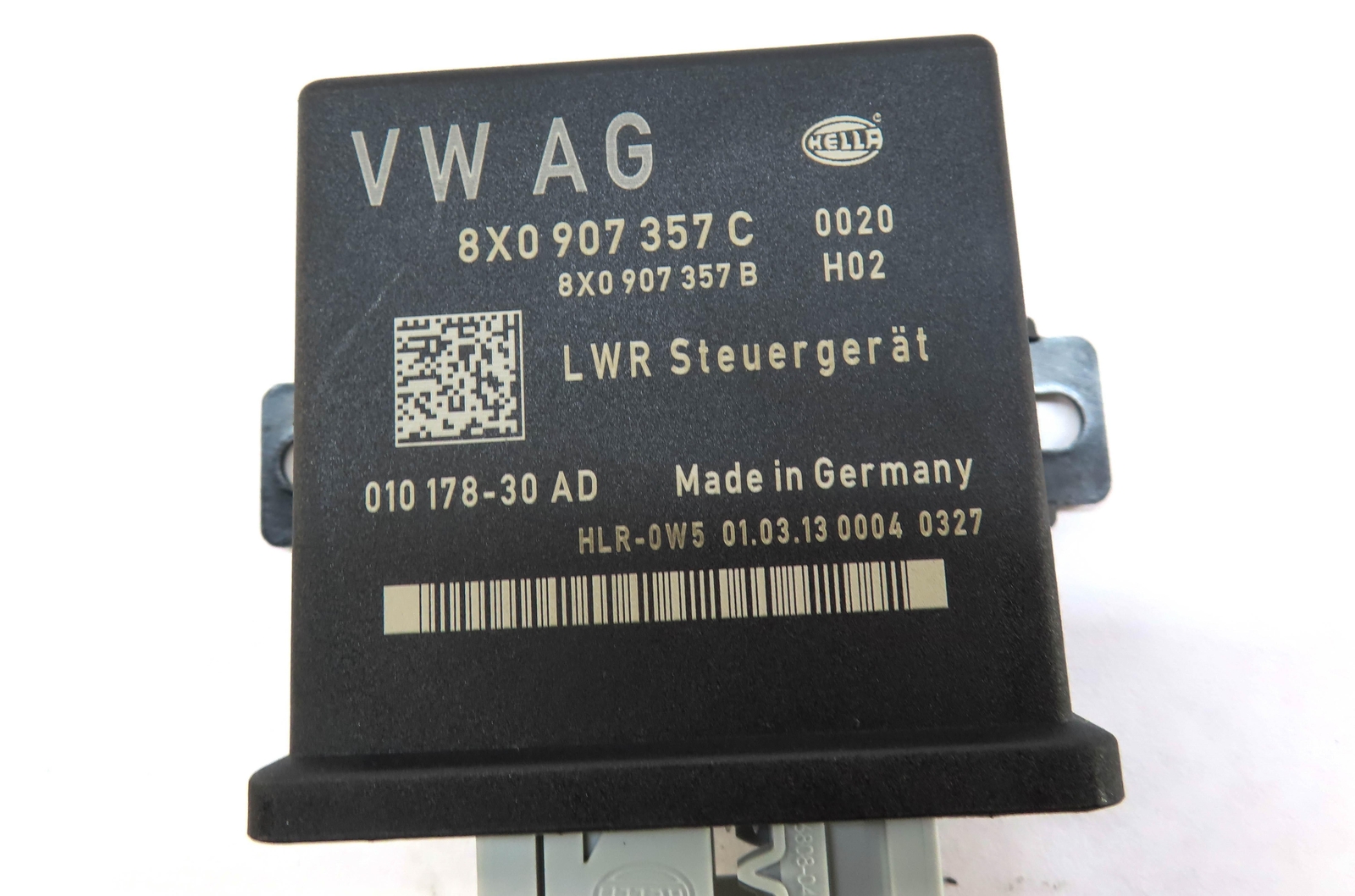 2013 AUDI Q7 (4L) HEADLIGHT RANGE CONTROL MODULE 8X0907357C