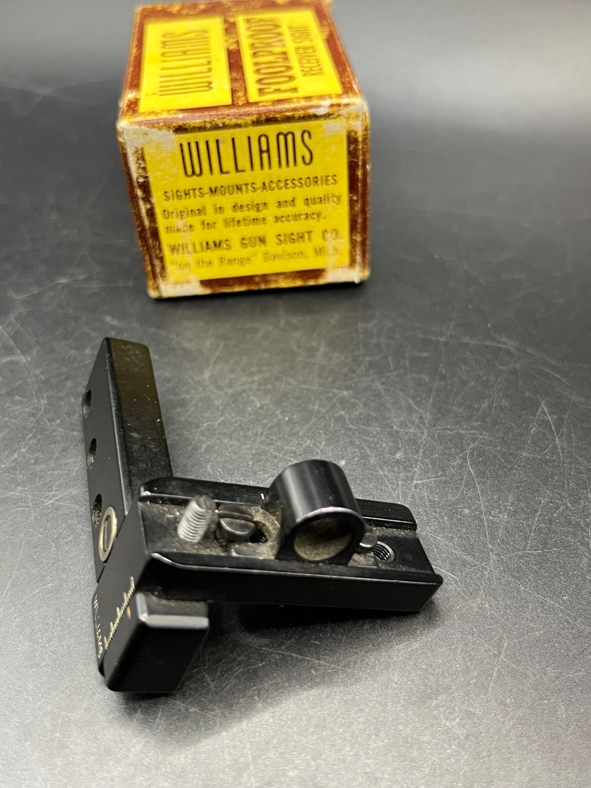 Williams Receiver Sight, Model SSM, With Faxtory Box