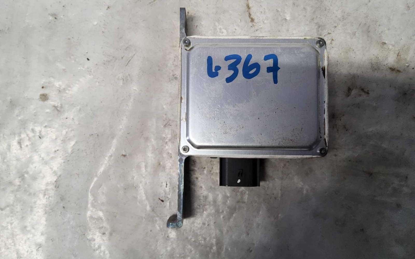 Converter/inverter/charger MUSTANG MACH E 23