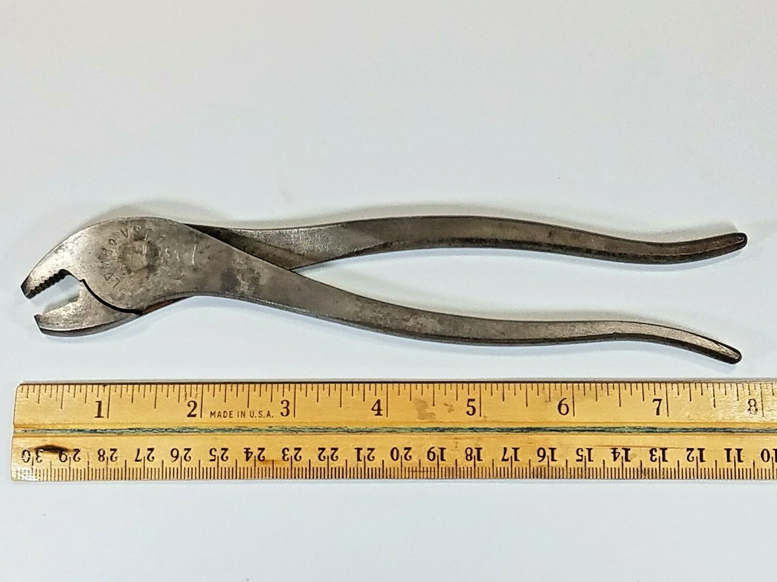 Plumb Battery Pliers 218