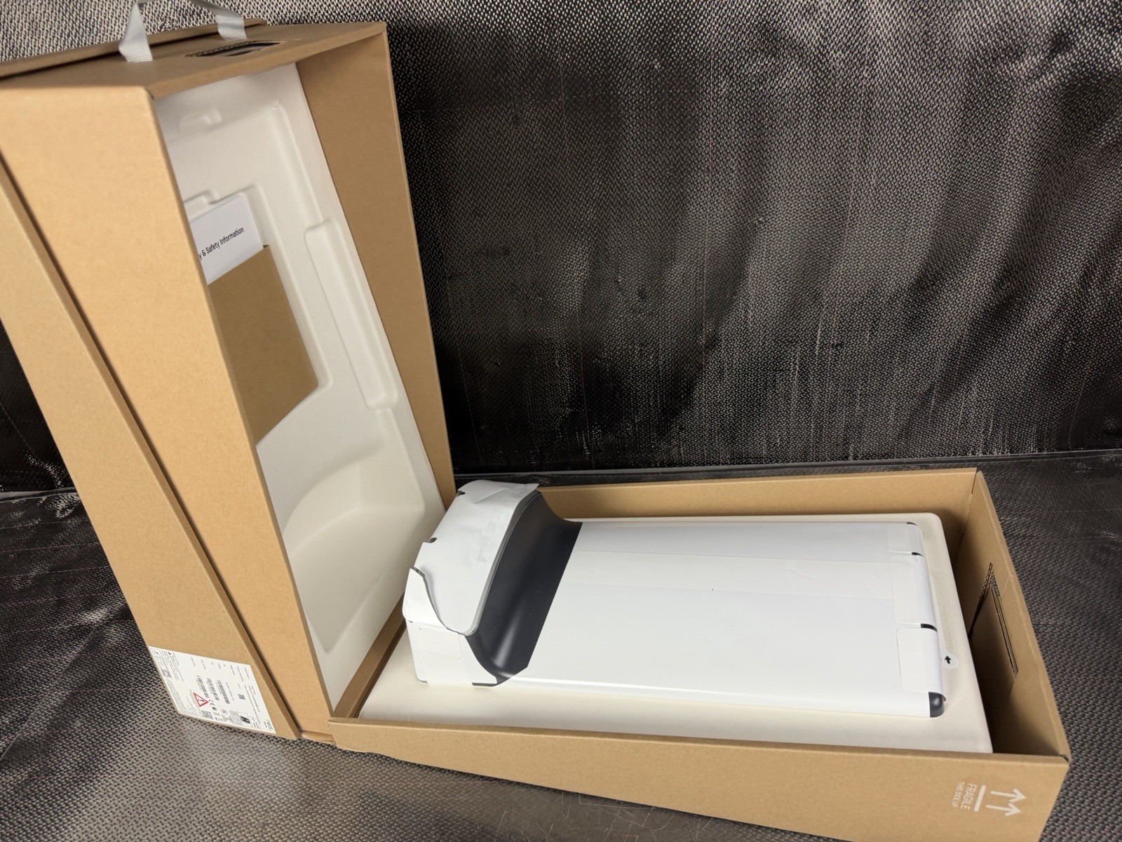 *Open Box* Neat Frame NF-F1 15.6" Touchscreen Personal Video Conference Device