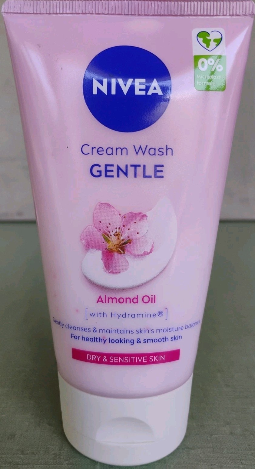 Nivea Cleansing Cream Almond Oil 150ml 5oz Exp 08/2027