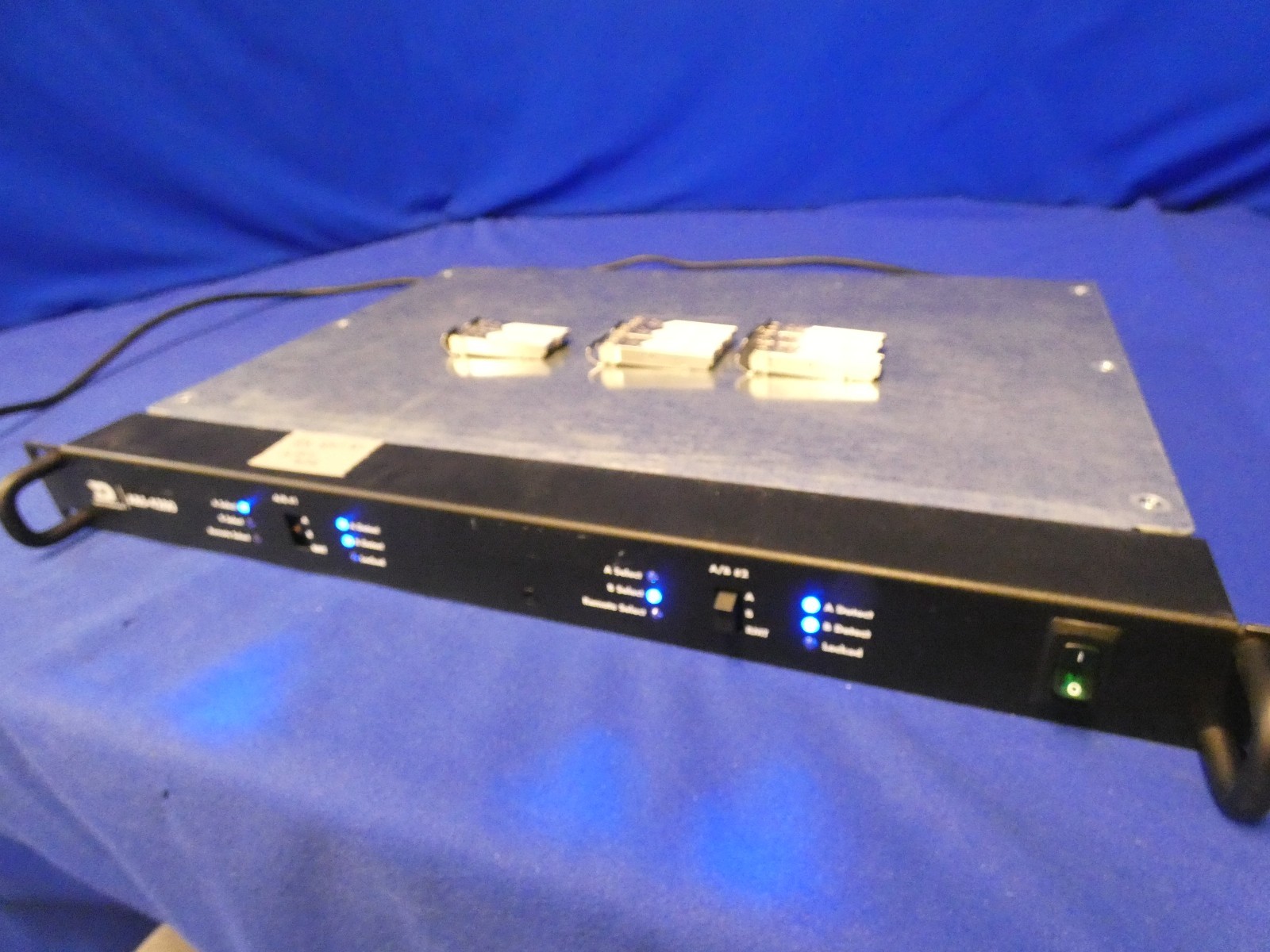 Daktronics ABS-4200 Commercial Display Controller w/Transceiver Modules READ AD