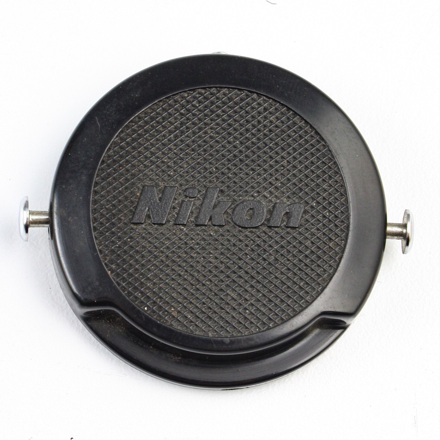 Nikon - 34.5mm - Black Plastic w/ Silver Pins - Snap-On Front Lens Cap