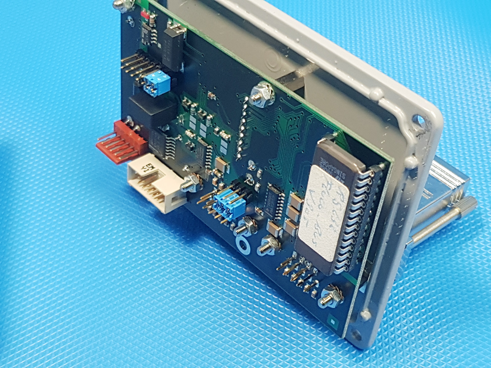 Bronkhorst High Tech RS232 Flow-BUS Interface Box 38400 Baud Rate Used