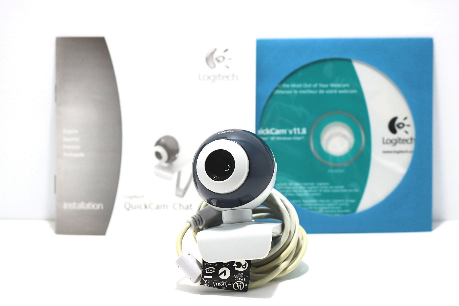 Logitech QuickCam Web Cam V11.8 + Software Install Disc, & Original Manual