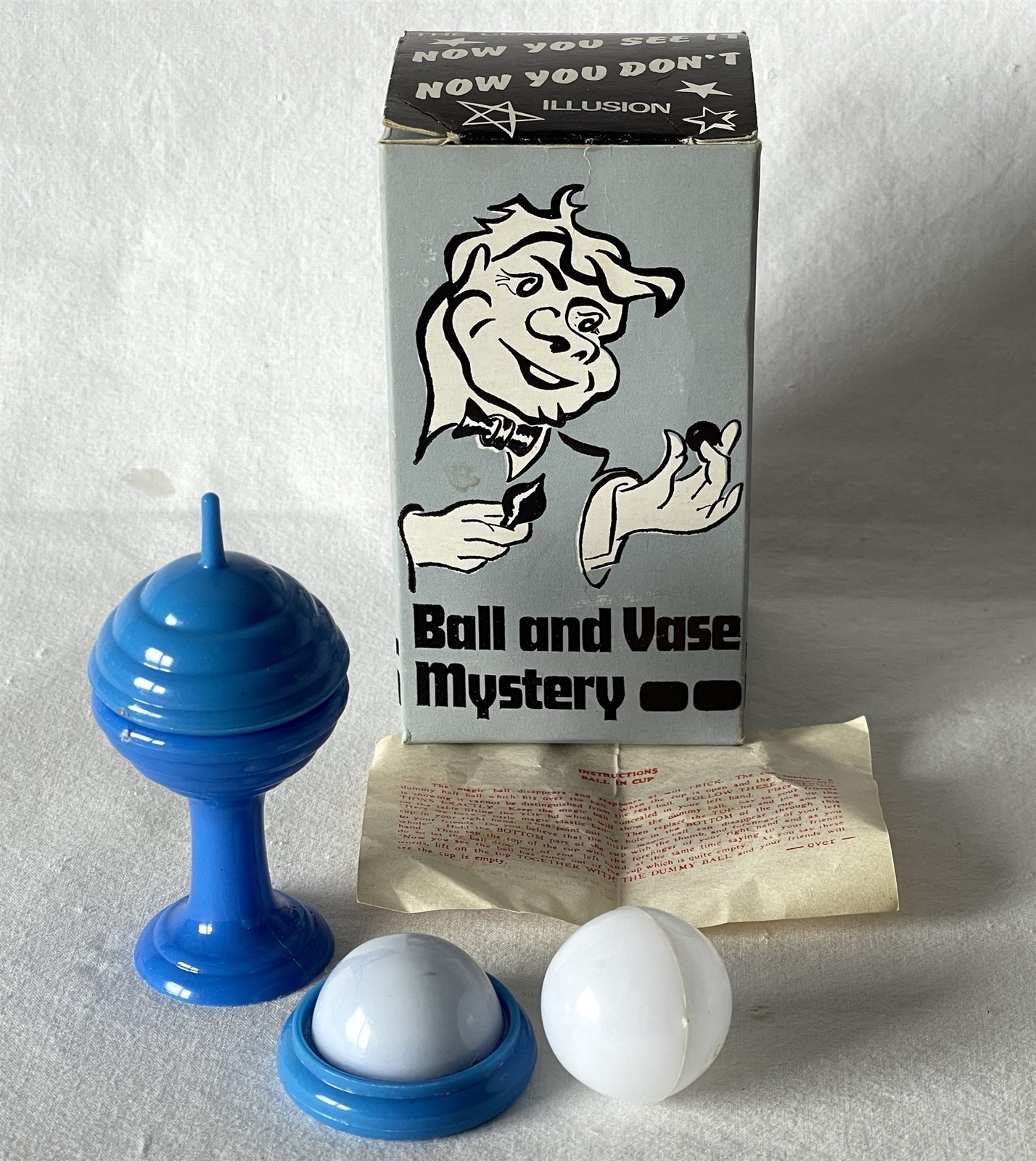 Vintage Magic Trick British Manufacture BALL AND VASE MYSTERY Hong Kong Made