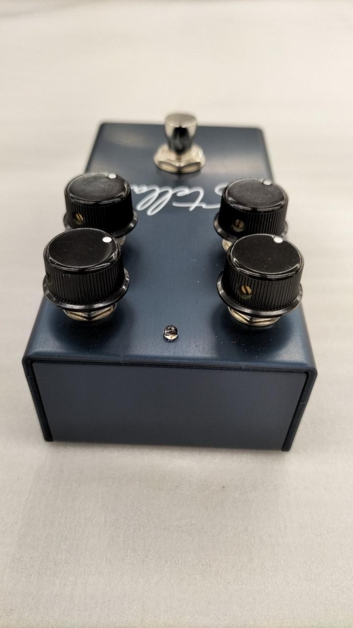 VIRTUES STELLA Effects Pedal