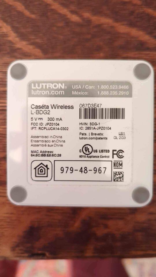 Lutron Caseta Smart Hub L-BDG2