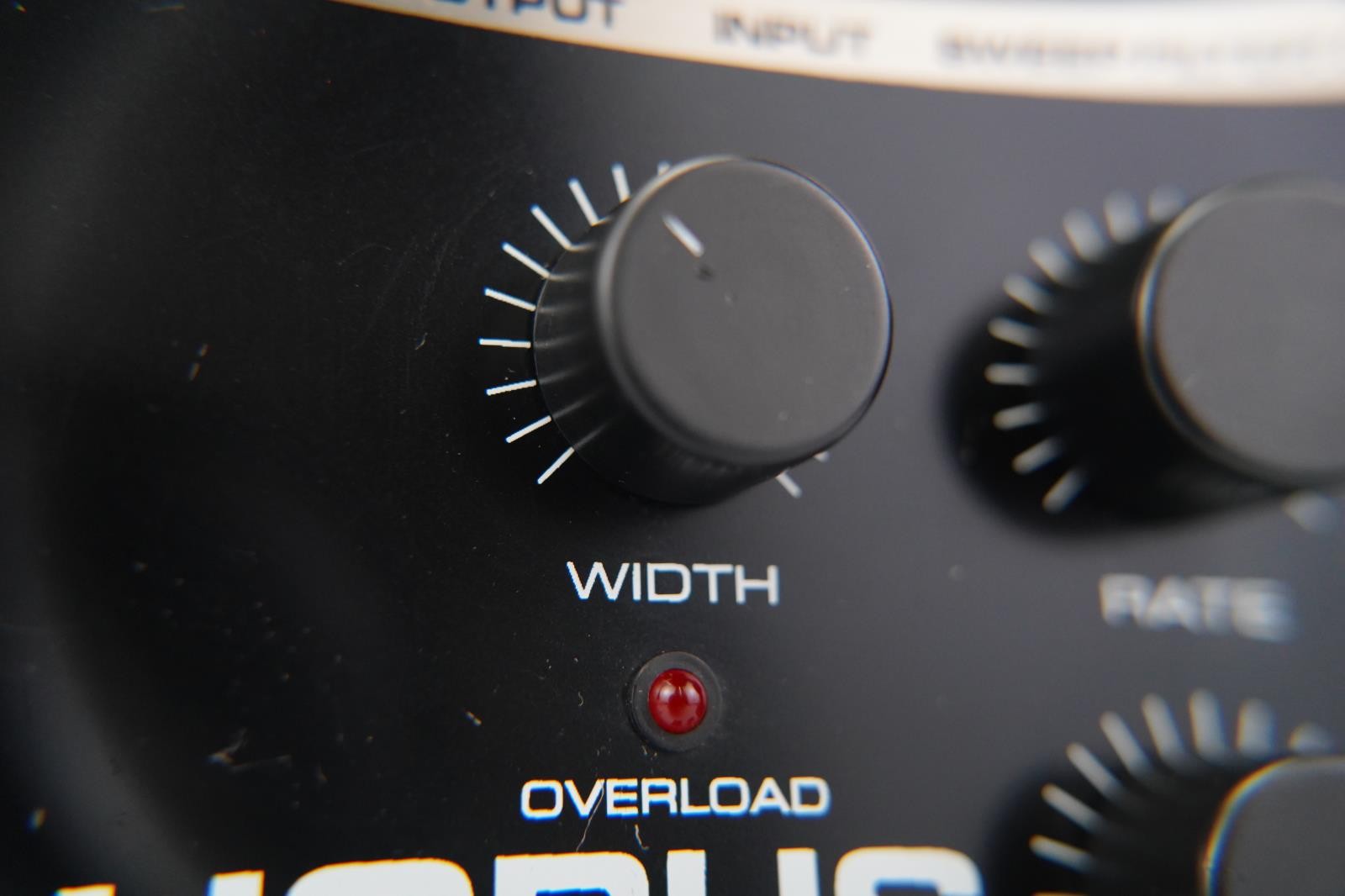 Electro-Harmonix Poly Chorus Analog Flange / Chorus Effects Pedal #58810