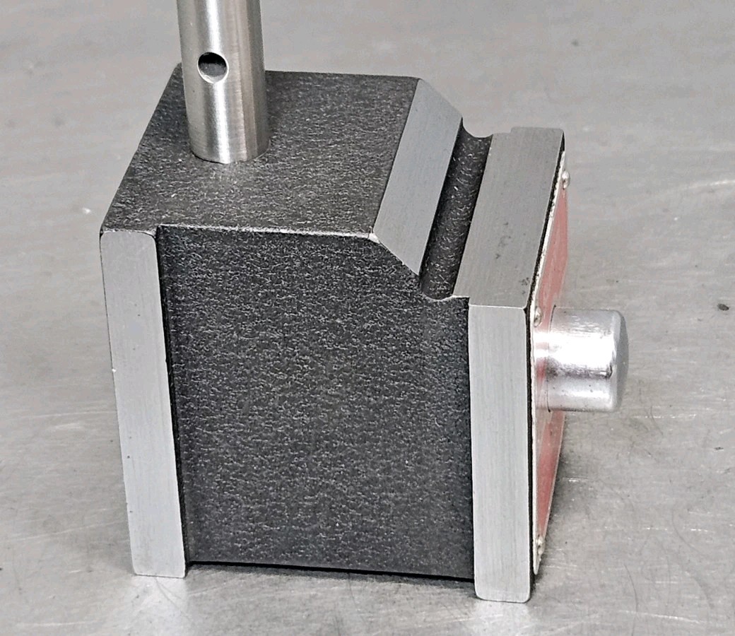 Starrett No. 657D magnetic base with a Fowler 1" dial indicator - 657