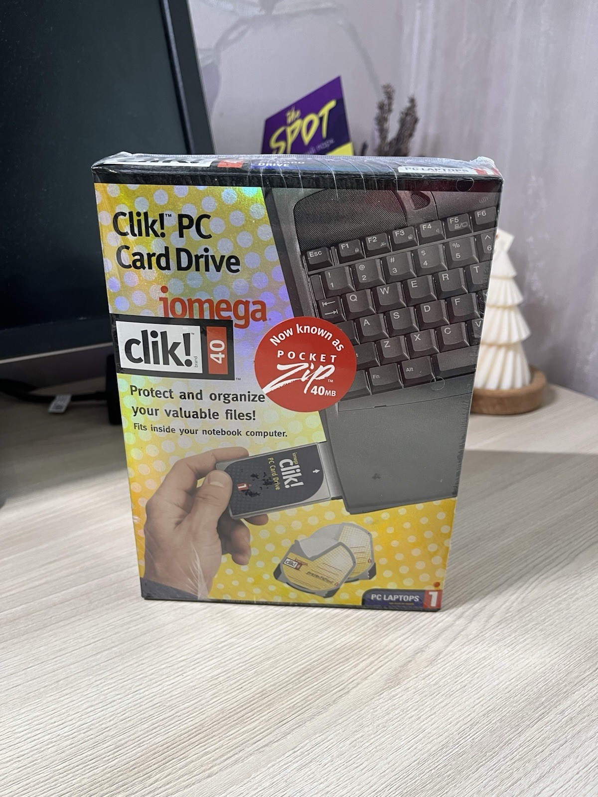 IOMEGA CLIK! CLICK! 40 EXTERNAL PC CARD DRIVE POCKET ZIP 40MB - BRAND NEW