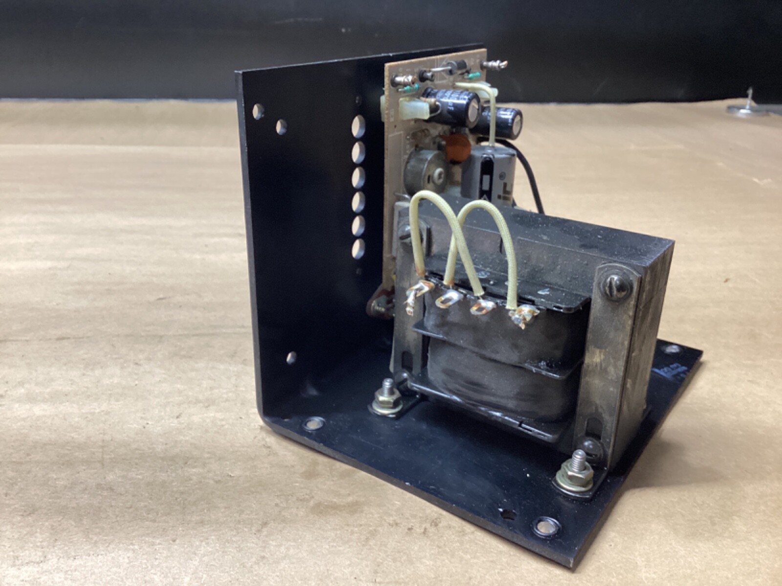 Sola Power Supply 83-24-225-2 24 VDC 2.5A #100A90PR2