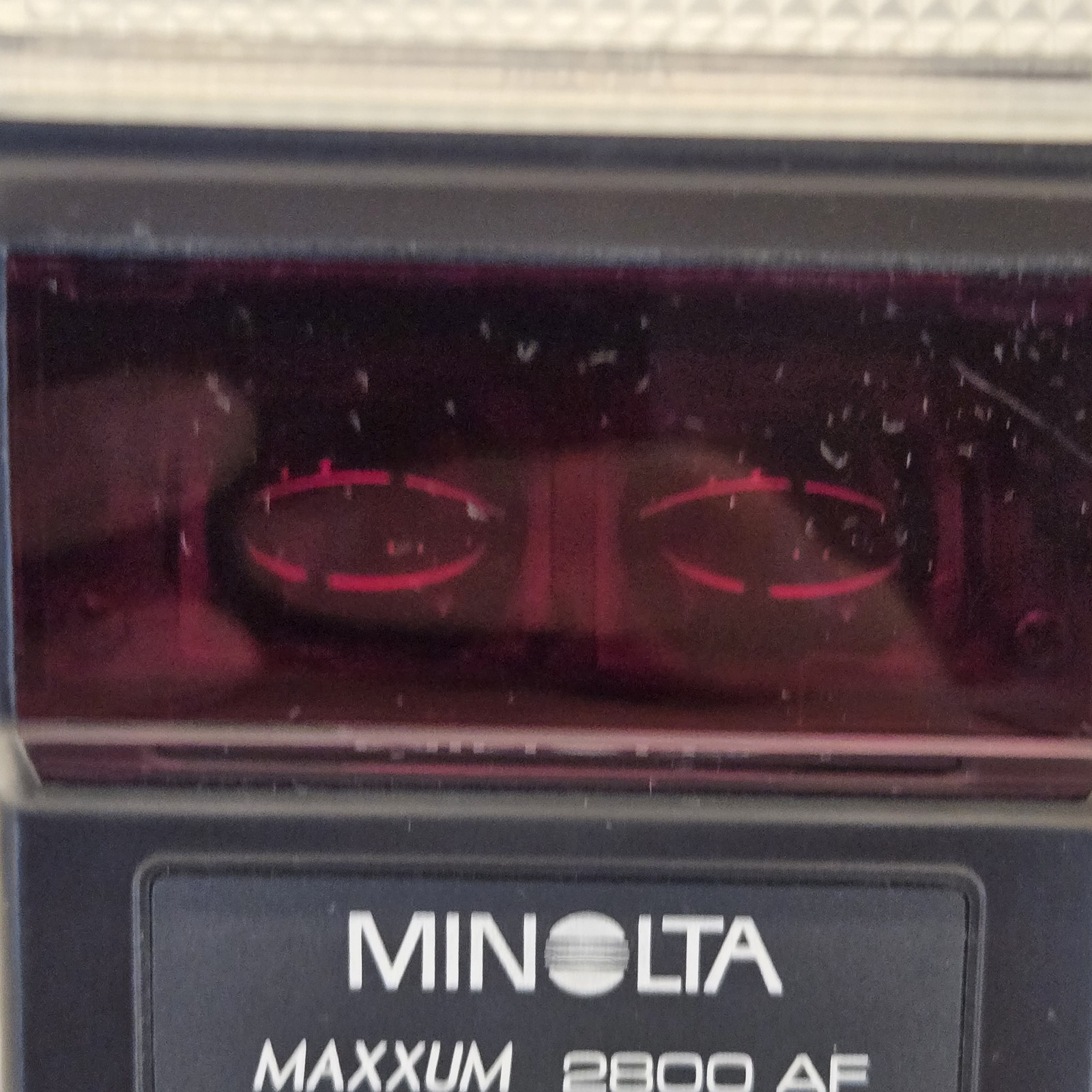 Minolta 2800 AF Universal Hot Shoe Mount Camera Flash Unit