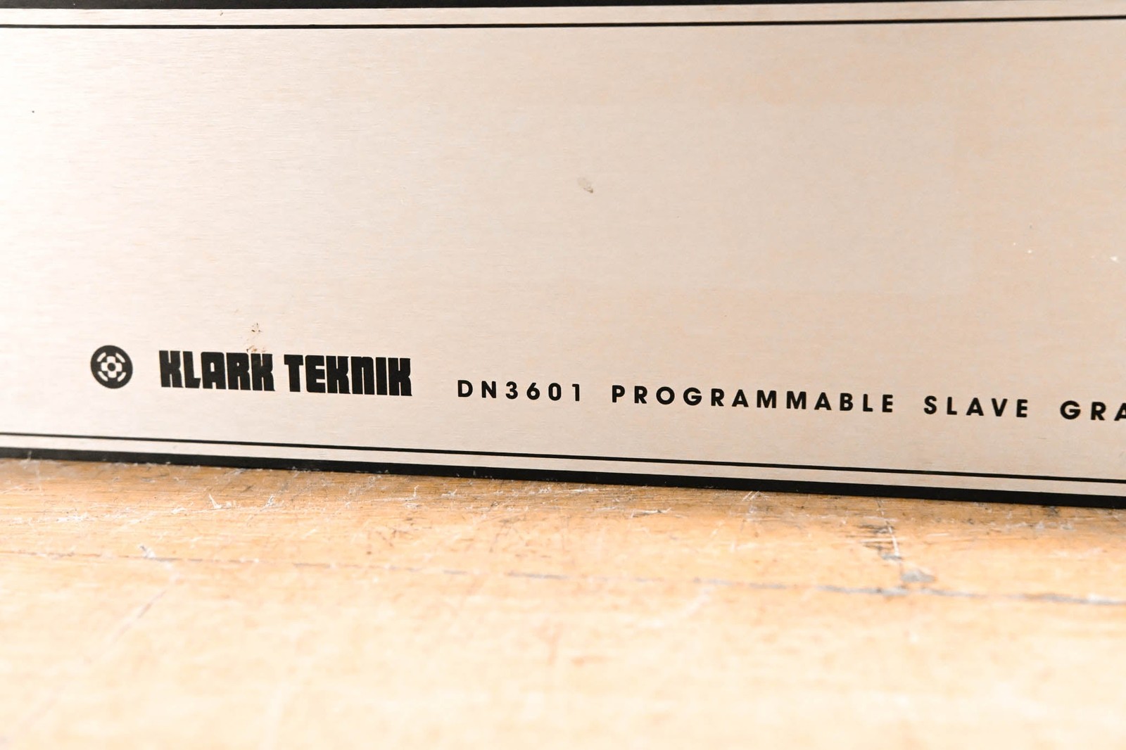 Klark Teknik DN3601 Programmable Slave Graphic Equalizer CG01XRT