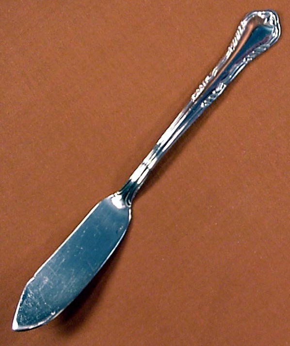 PFALTZGRAFF STAINLESS "PRESLEY" MASTER BUTTER KNIFE
