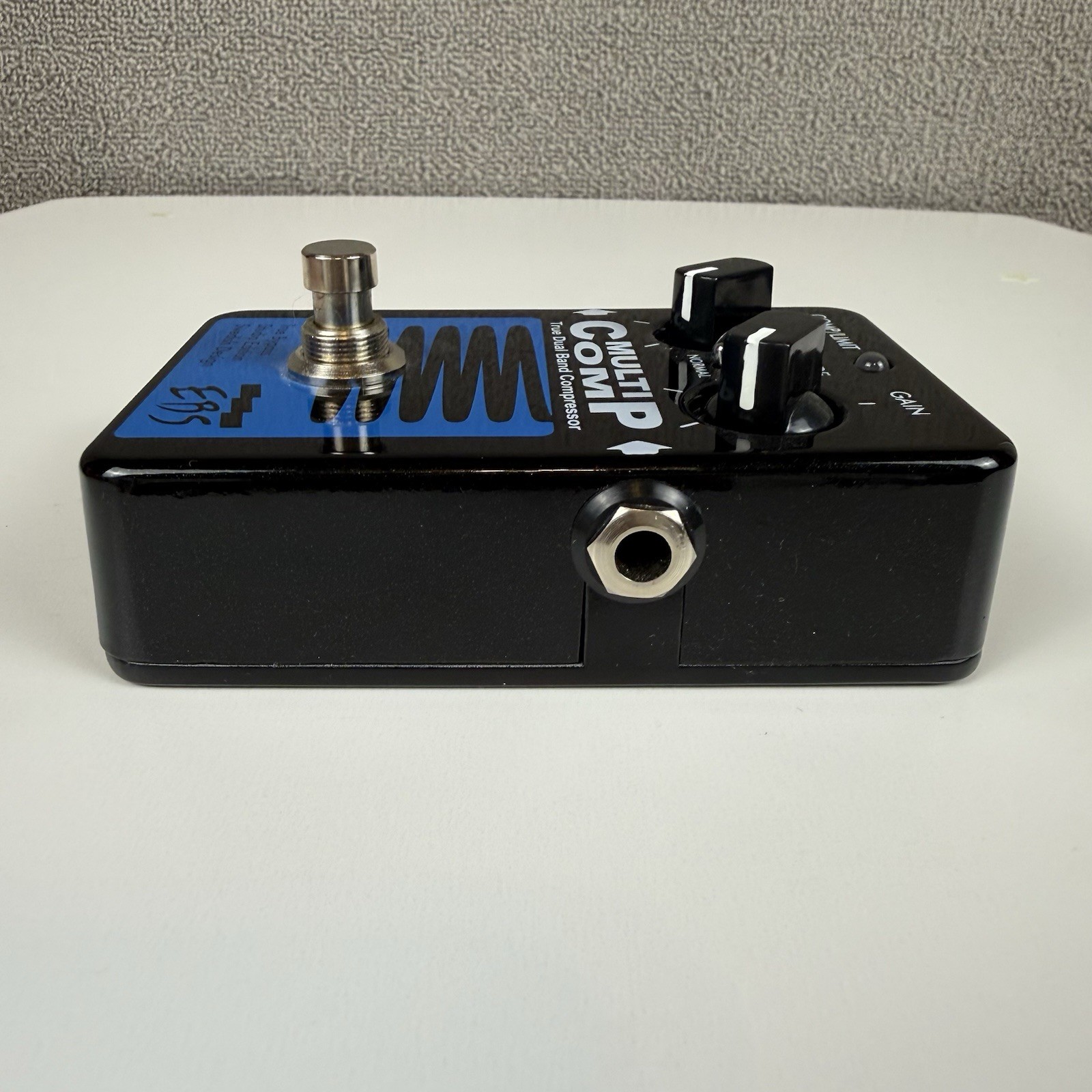 EBS Multi Comp Studio Edition Bass Effect Pedal True Dual Band Analog Compressor