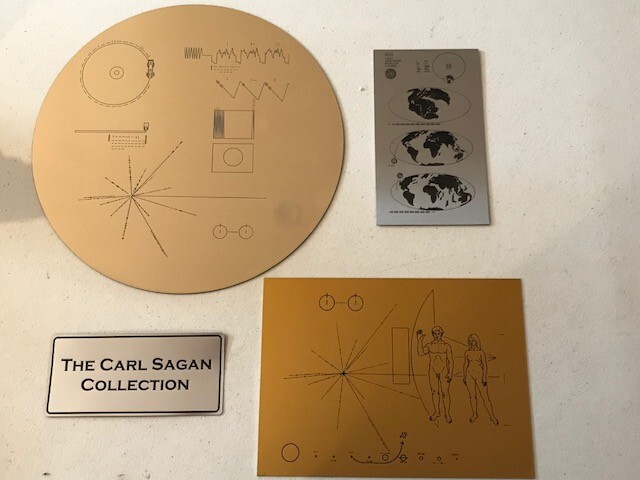 The Carl Sagan Collection: Voyager Golden record, Pioneer 10/11 & LAGEOS plaques
