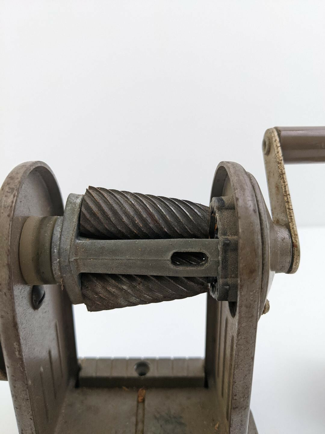 VINTAGE DEXTER SUPER 10 - APSCO PENCIL SHARPENER