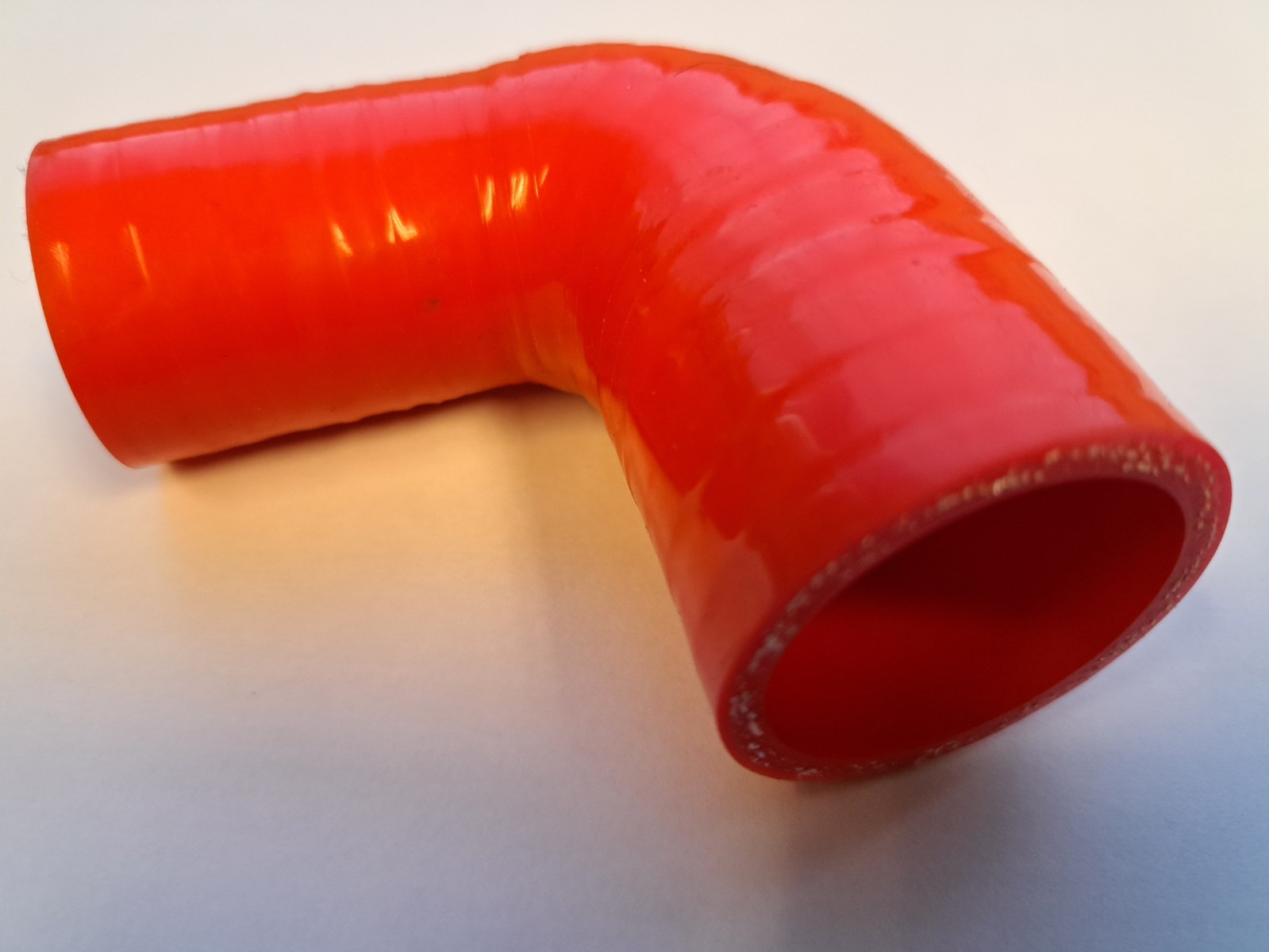 Silicone 32-25mm x 90 Degree Reducing Elbow - RED Colour, Reinforced Hose, Short