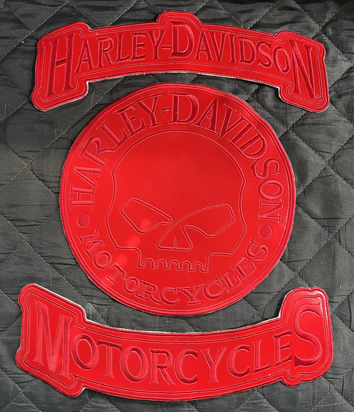 Harley Davidson Red Skull Red Leather Biker Vest/Cut/Jacket Patches & Rockers