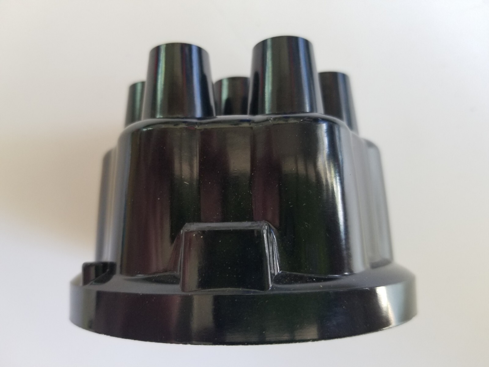Carquest IH-444 Distributor Cap