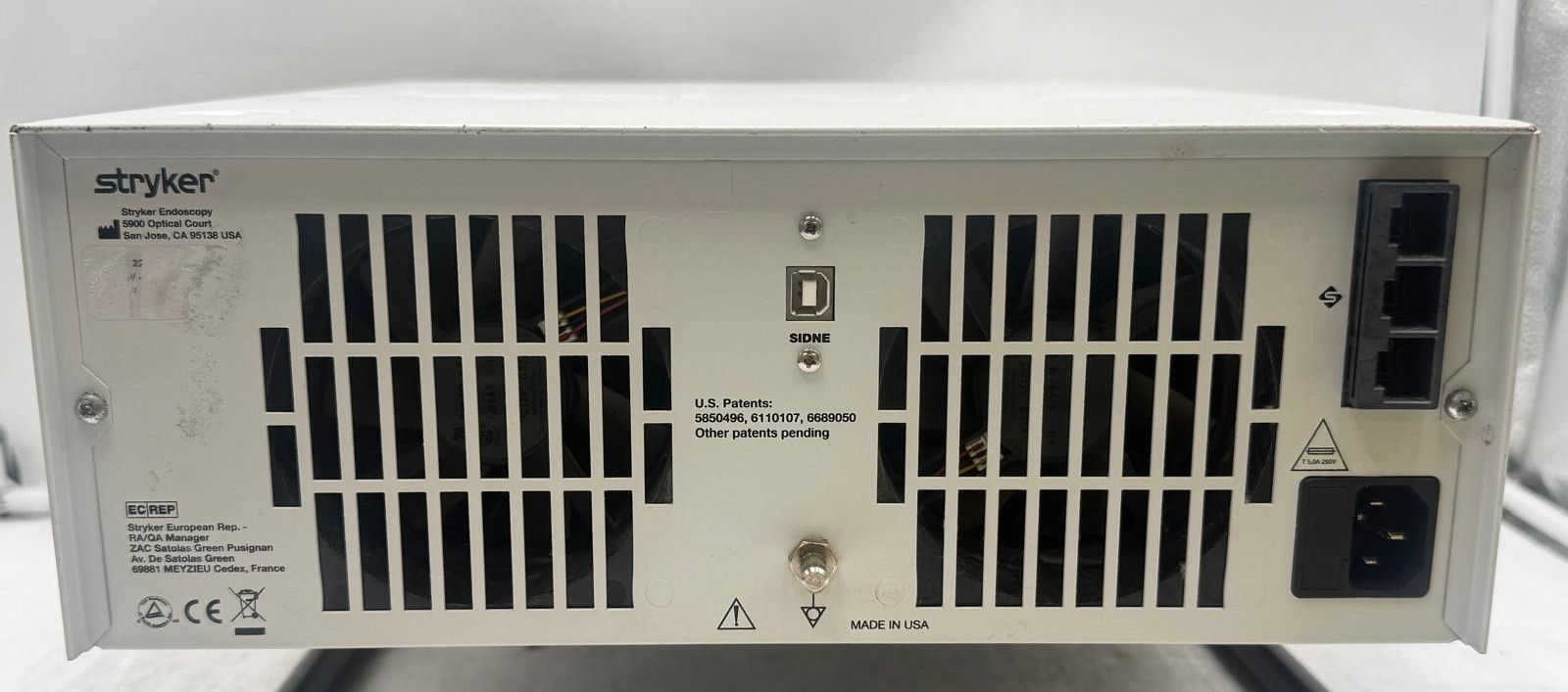Stryker X8000 Light Source