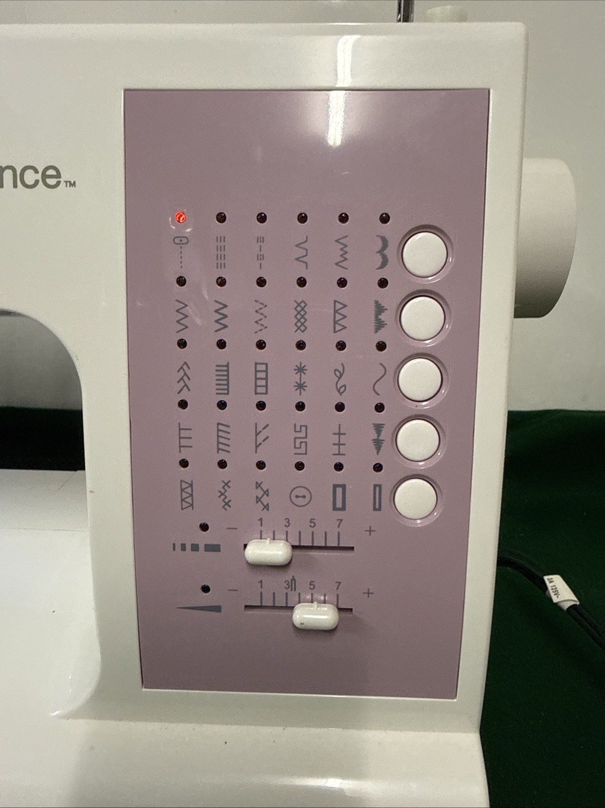 Singer Confidence 7463 Easy Stitch Selection Computerised Sewing Machine Works