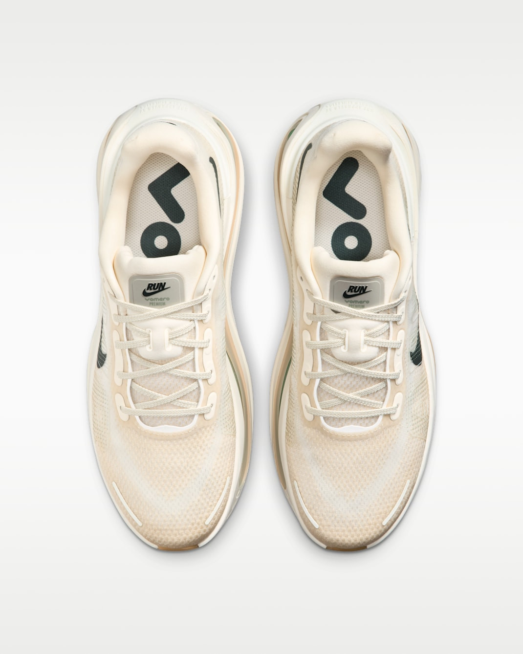 Nike Vomero Premium Pale Ivory Sand Drift HQ2050-106 Men's Size