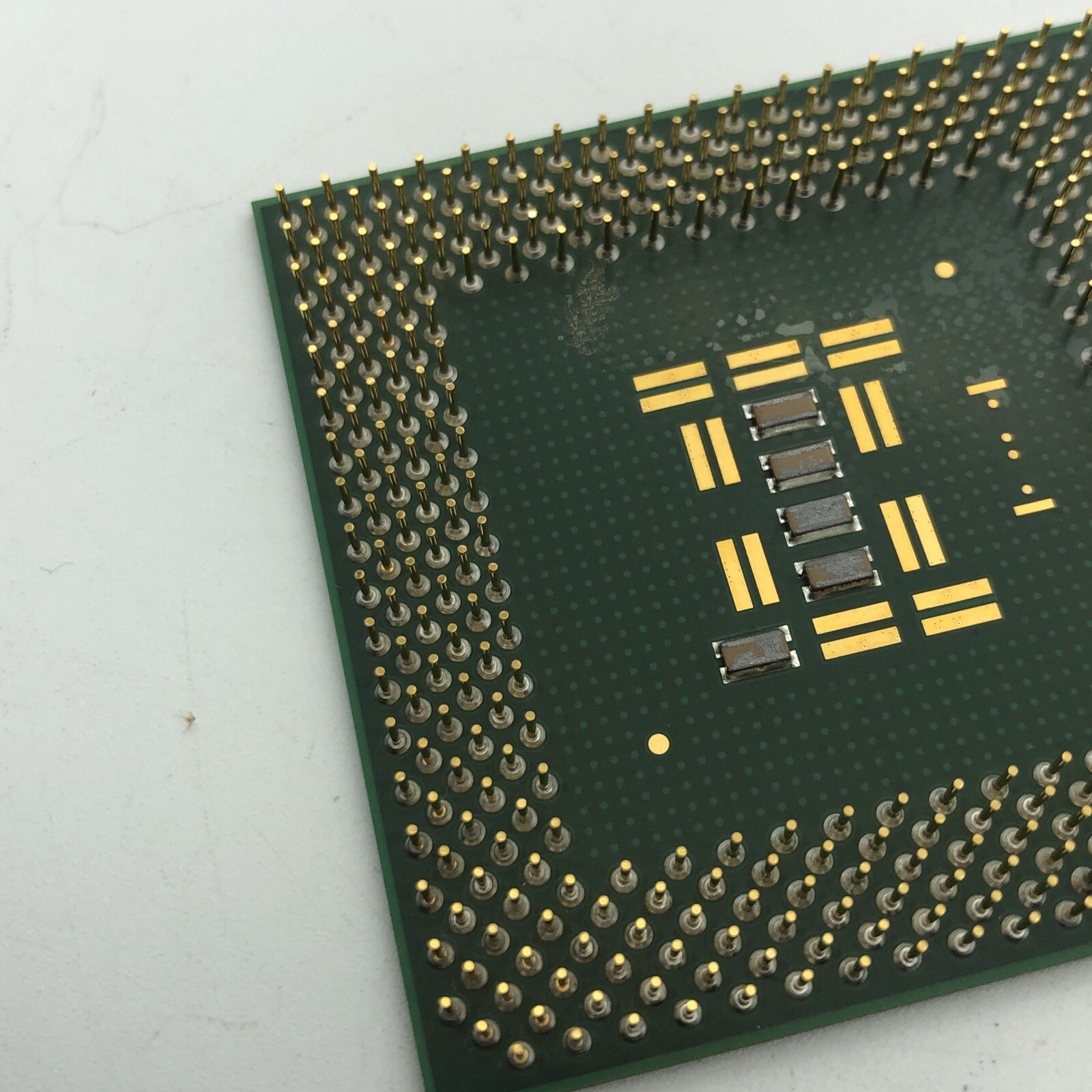 Intel Celeron CPU 700mhz 128KB 66mhz FSB Socket 370 1.7v Processor SL4P8 700