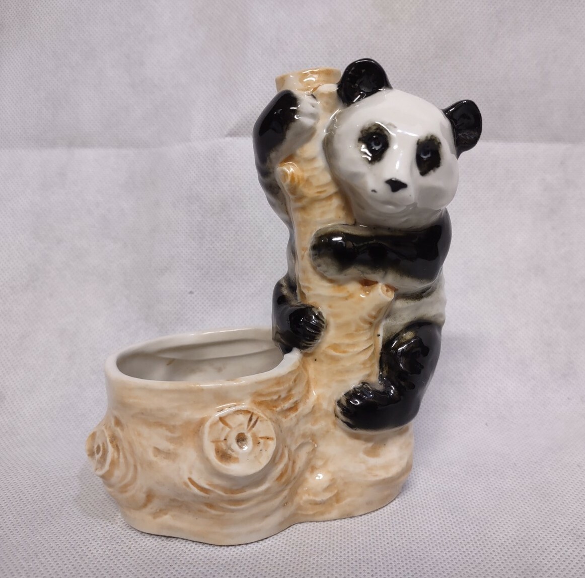 Moriyama Panda in Tree Planter Ceramic 1491