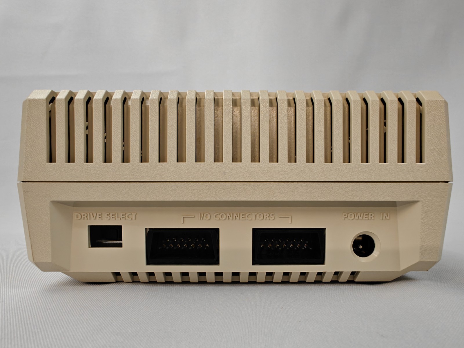 Atari 1050 Disk Drive Excellent Condition Reconditioned Tested + PSU DOS 2.5