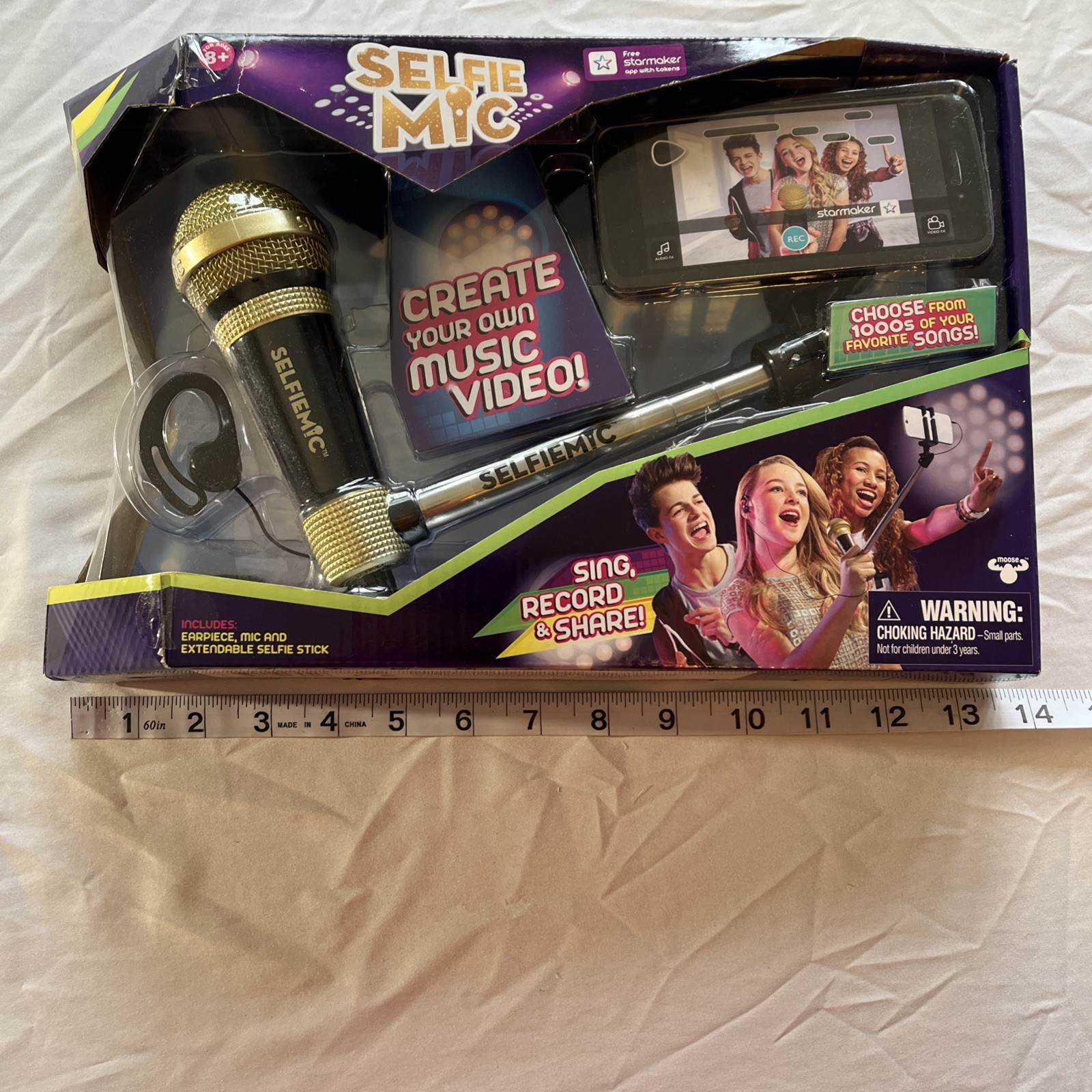 Selfie Mic Set; New In Box; Includes Earpiece, Mic & Selfie Stick