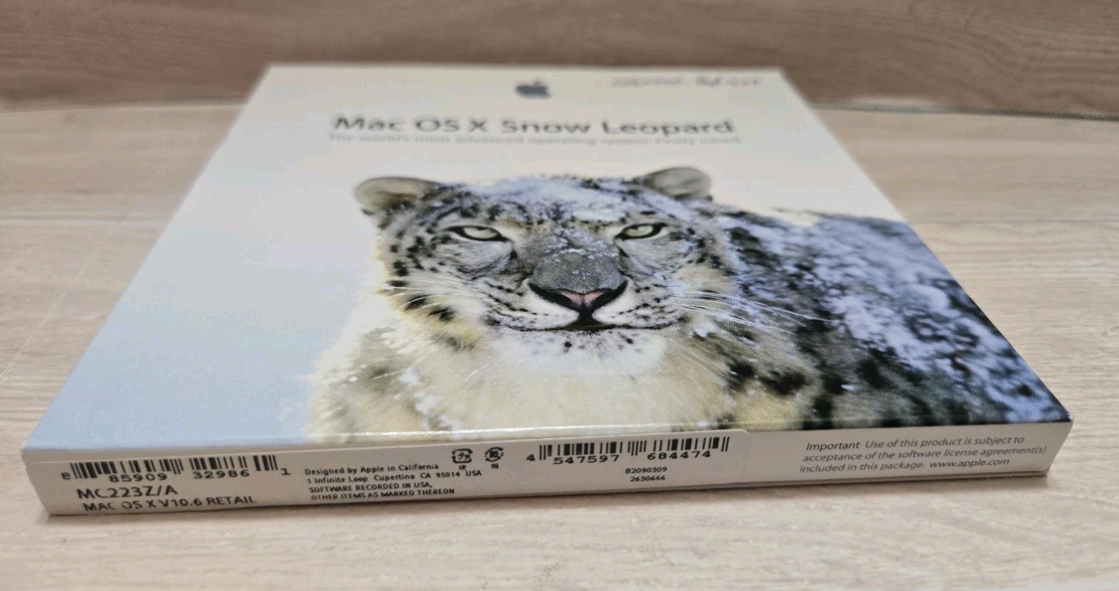 Apple Mac OS X v.10.6 Snow Leopard for Intel-Based Mac (MC223Z/A)
