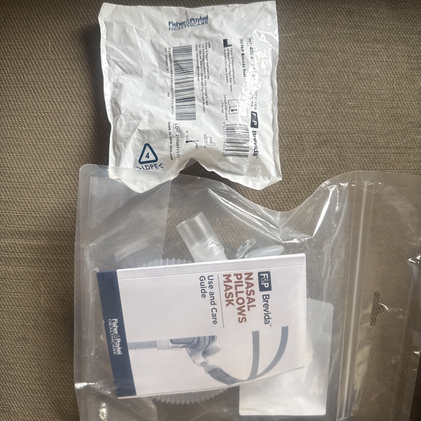 F&P Brevida Air Pillow Nasal Mask Lot of 2 Seals 400BRE131 & 400BRE113  XS-S
