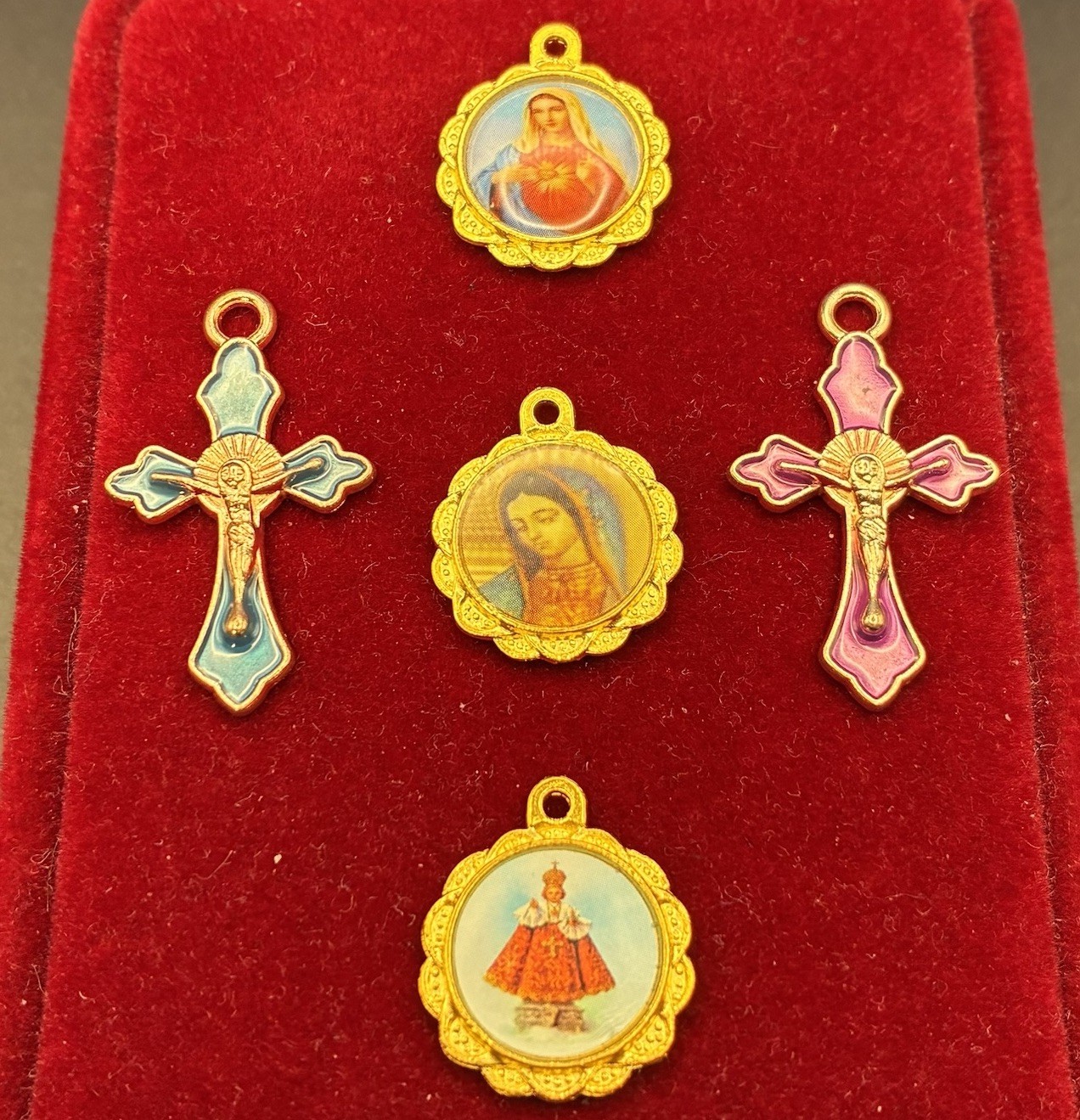 Lot, 5 Charms Pendants Medals Crosses, Jesus, Crucifix / a Bundle of JOY