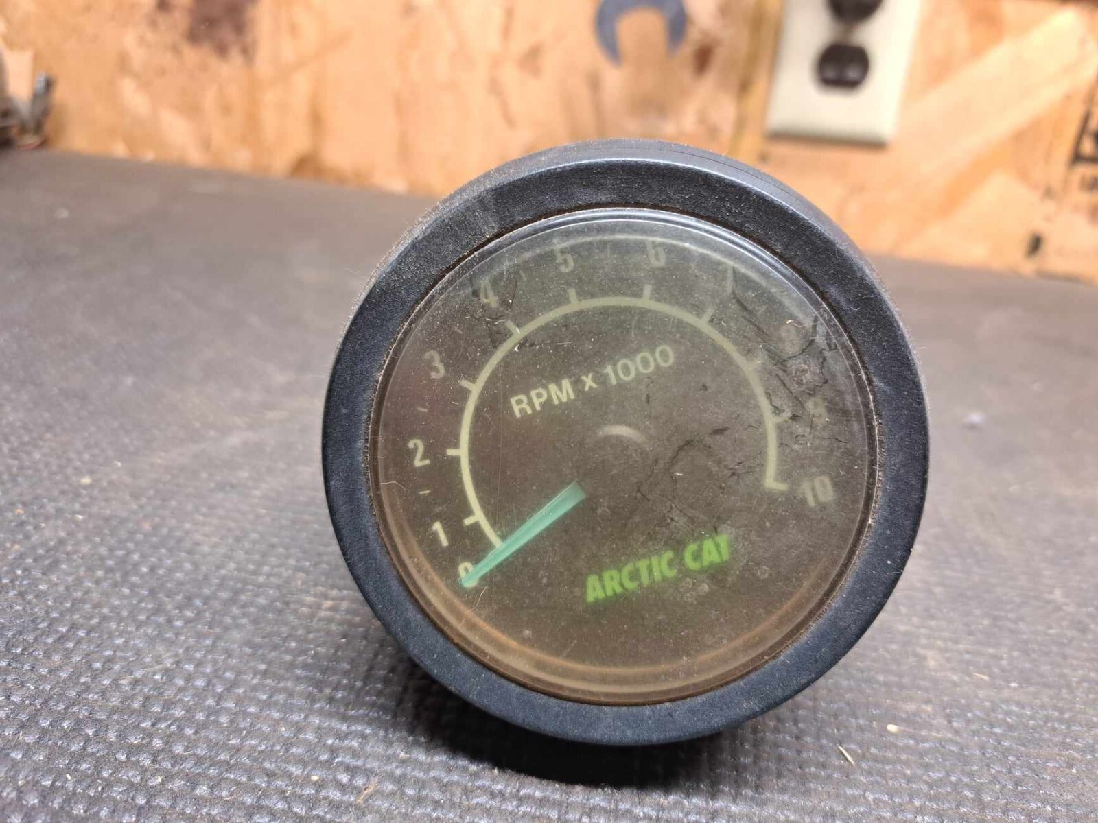 1990's Arctic Cat Snowmobile Tachometer RPM X1000 SHIPS WORLDWIDE
