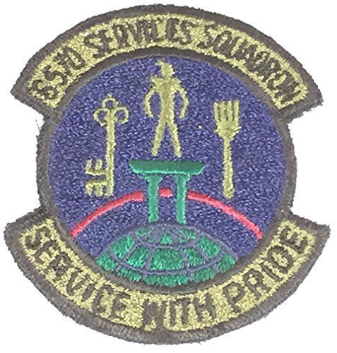 USAF AIR FORCE 6570TH SERVICES SQUADRON PATCH SERVICE WITH PRIDE