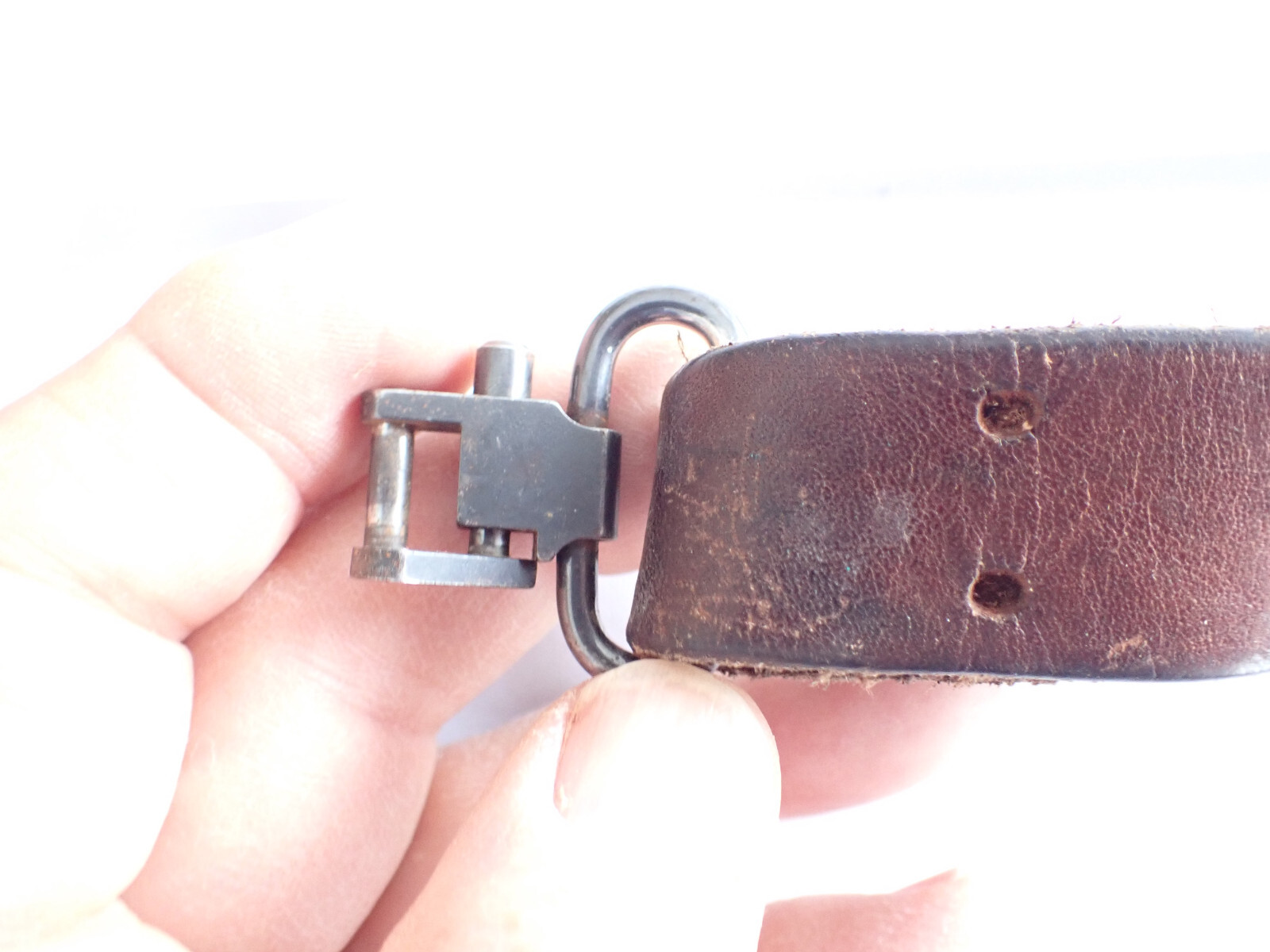 OLD ONE INCH RIFLE SLING QUICK CONNECT SWIVELS