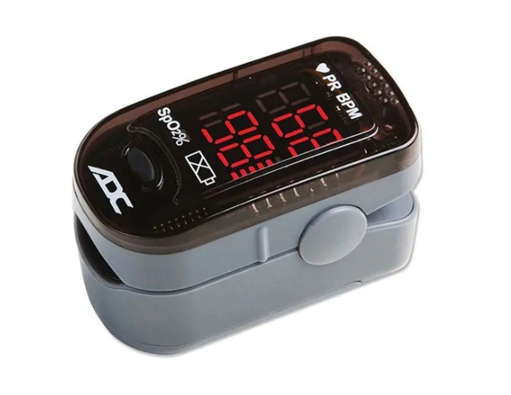 ADC - AD2200 Advantage 2200 Digital Fingertip Pulse Oximeter, Black, Adult,Small