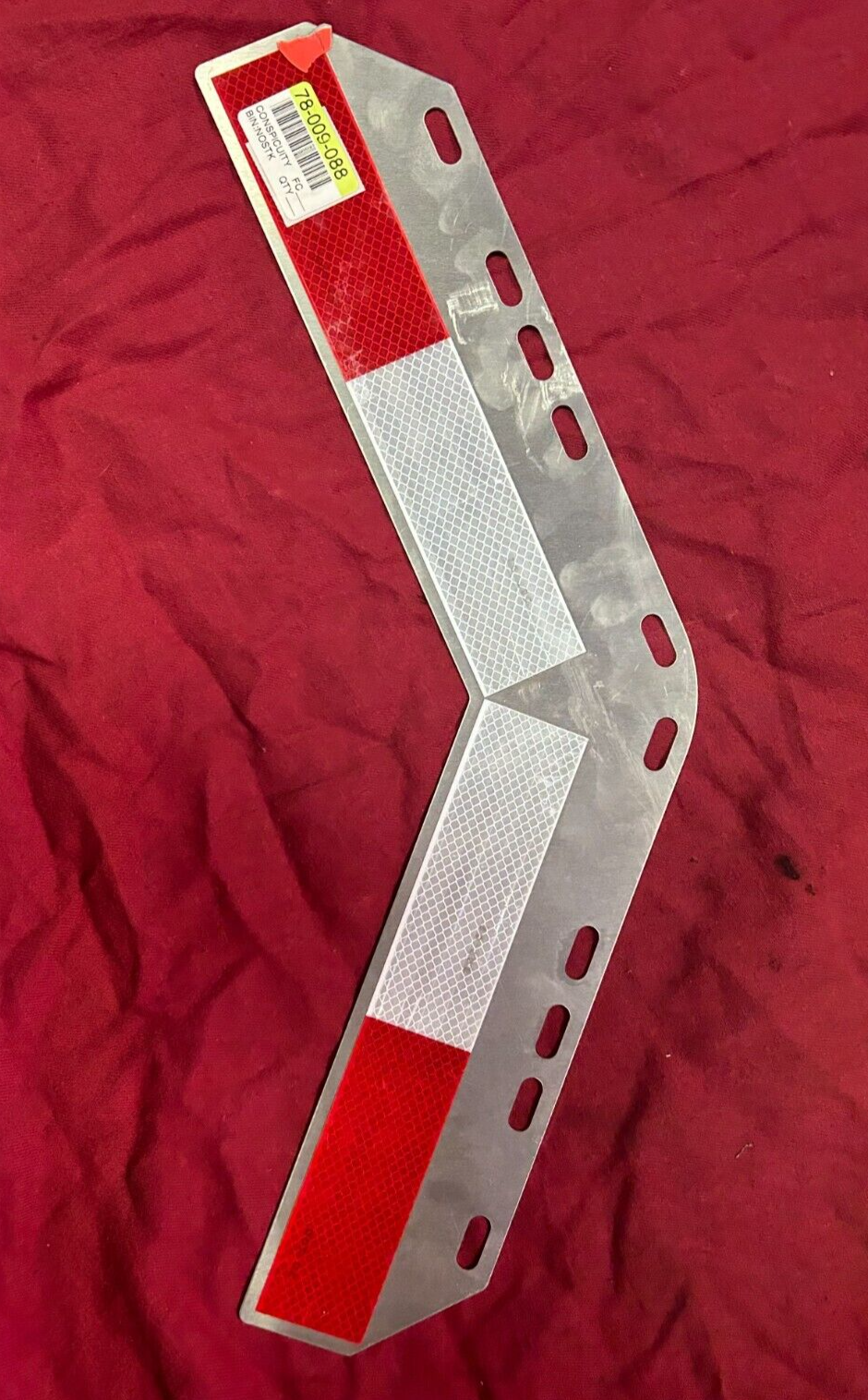 FLEET ENGINEERS CONSPICUITY MUD FLAP PLATE REFLECTOR 033-04263