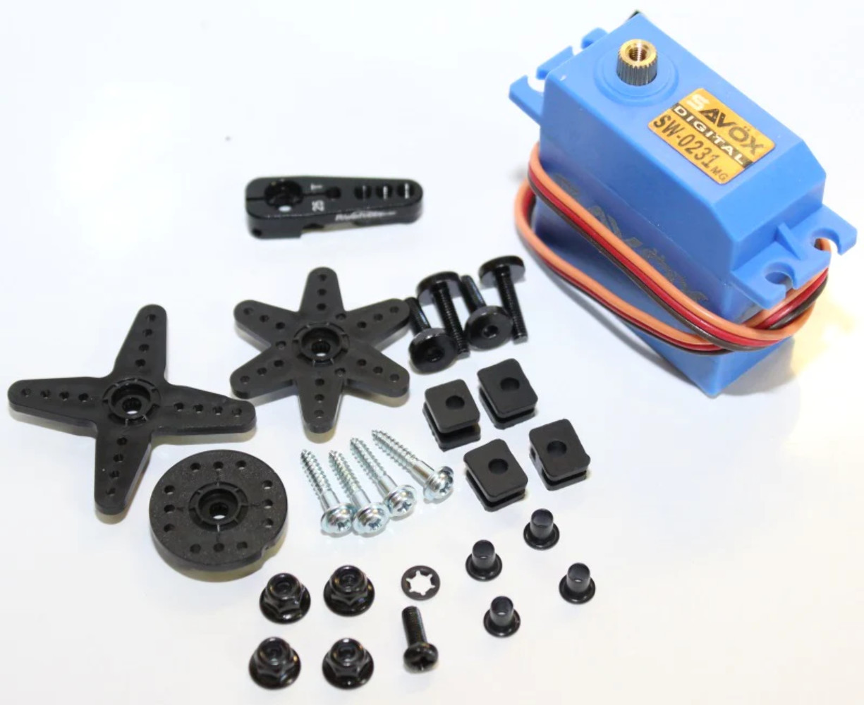 New Savox Servo Combo SW-0231MG + Black Horn