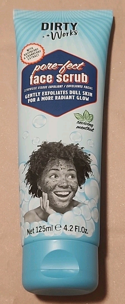 New Dirty Works PORE-FECT Face Scrub Gentle Exfoliator- Reviving Menthol 4.2 oz