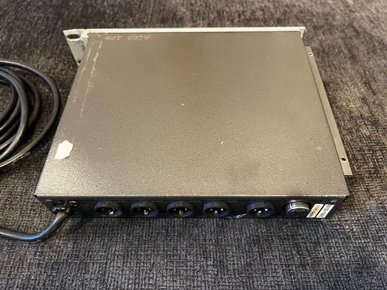 Aphex Model 120 1x4 Audio Distribution Amp Line Level Rack Unit