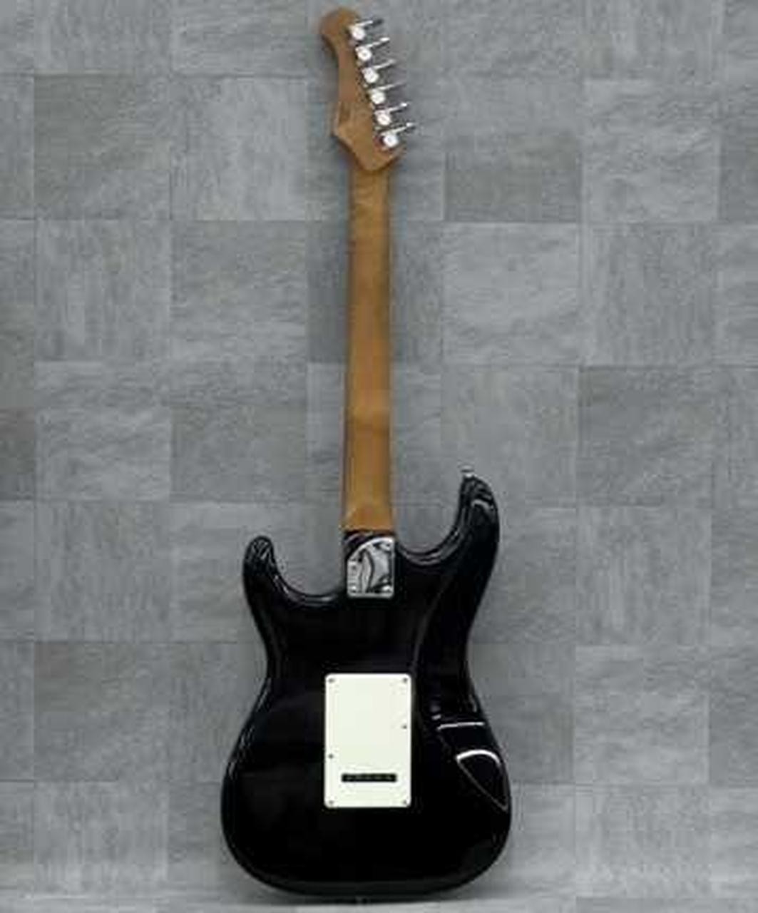 LAID BACK LSE-3H BLK Electric Guitar