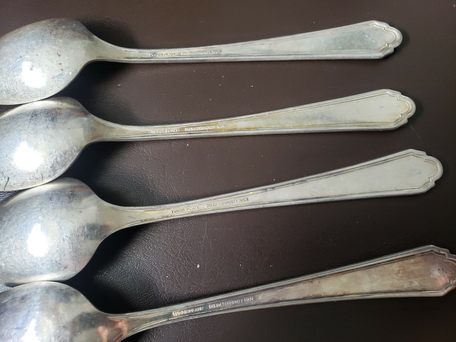 4 ANTIQUE VINTAGE COLLECTIBLE SOUP SPOONS 7.25" ONEIDA SILVER PLATE- TUDOR