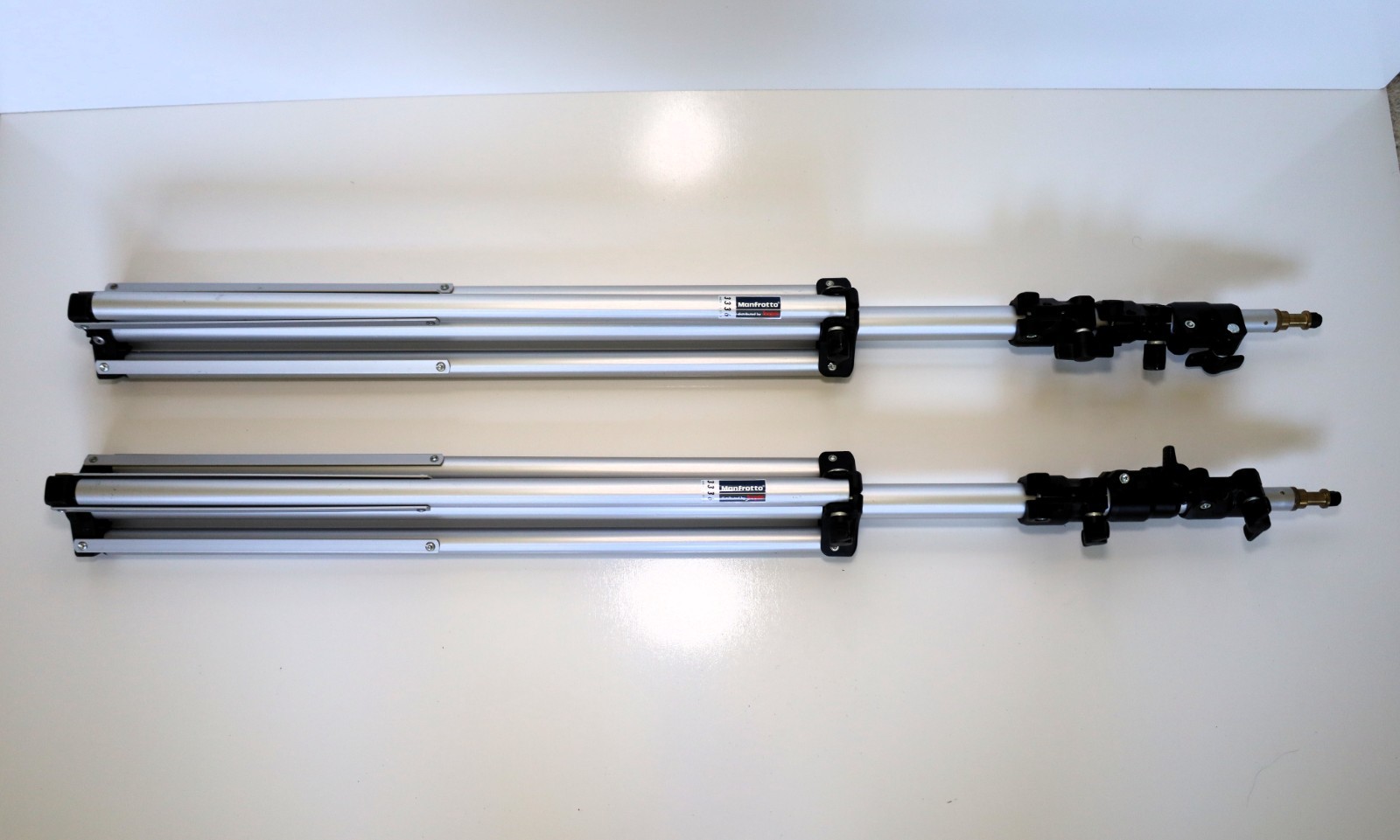 2 Manfrotto Sliver 11' Light Stands for Photography Bogen 3336 Very good Quality