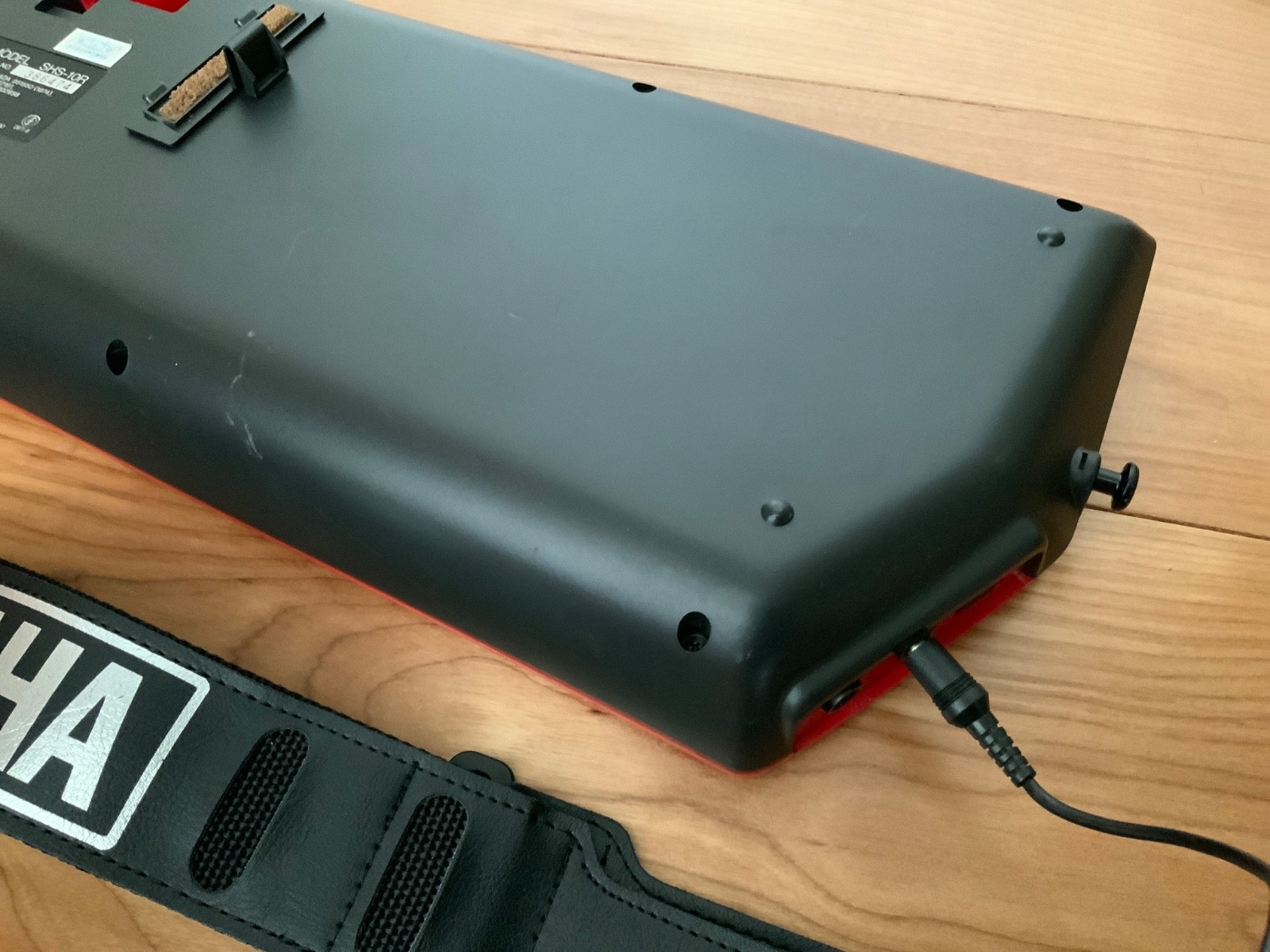 Yamaha SHS-10 RED Digital Synthesizer Keyboard Midi Keytar Working Adapter JP